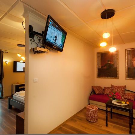 Shmulik'S Resort Couples Or Families Only Had Nes Eksteriør billede