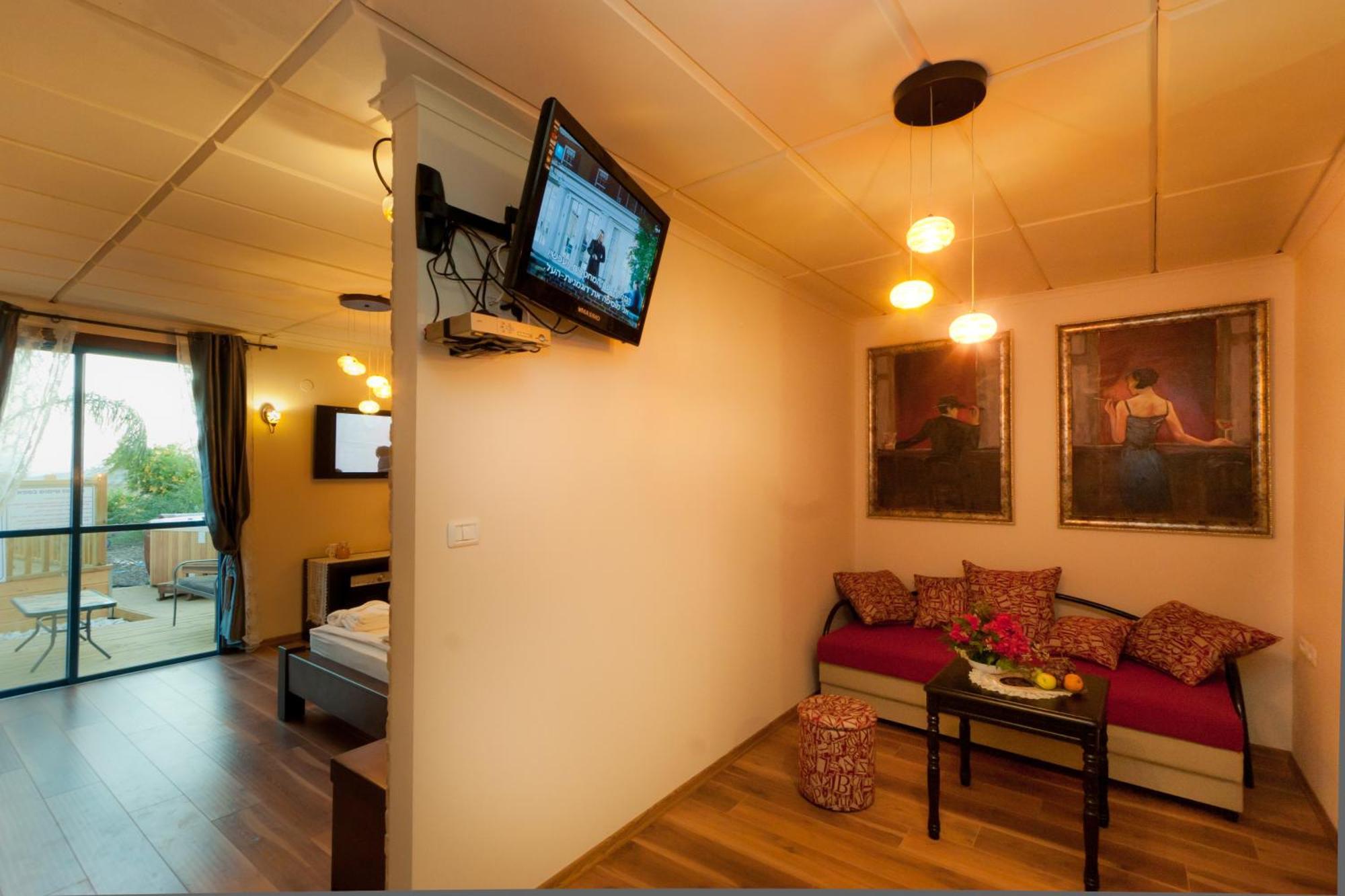 Shmulik'S Resort Couples Or Families Only Had Nes Eksteriør billede
