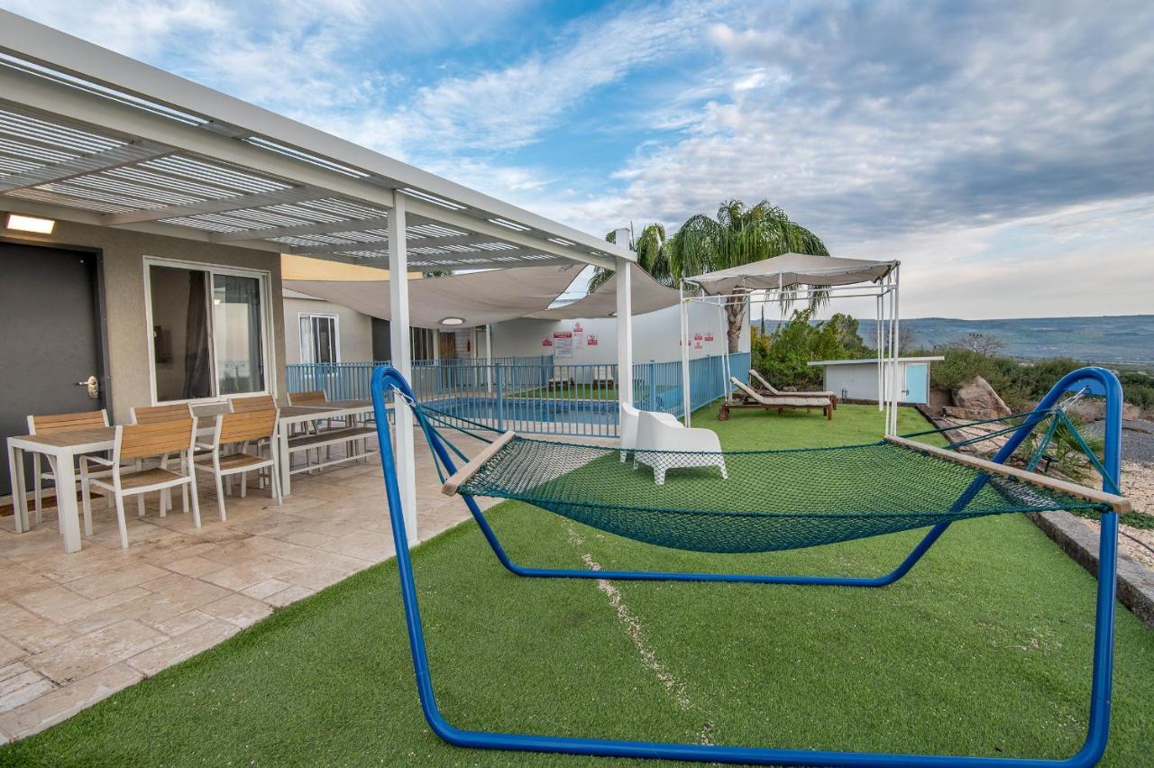 Shmulik'S Resort Couples Or Families Only Had Nes Eksteriør billede